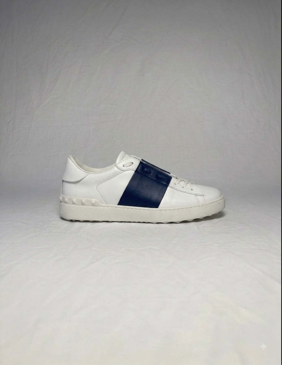 Navy stripe